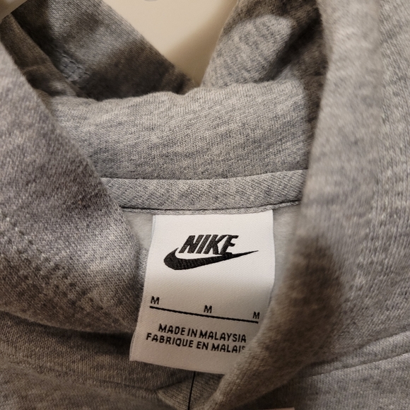 Kids Nike Hoodie size medium - Picture 2 of 4